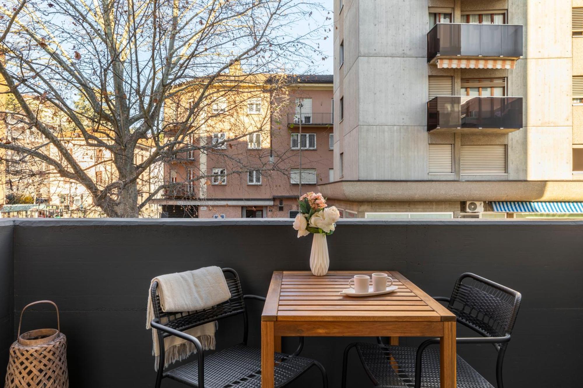 Lugano Superior Suites - Free Parking Exterior foto
